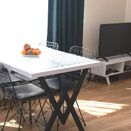 1+1 W/netflix Close To Taksim, Nisantasi, Bomonti Apartment Istanbul