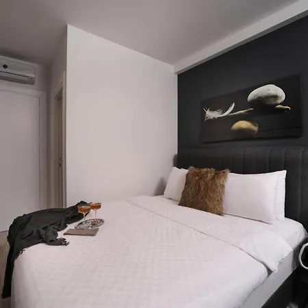 Etiz Bosphorus Hotel *