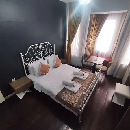 West Taksim Aparthotel *