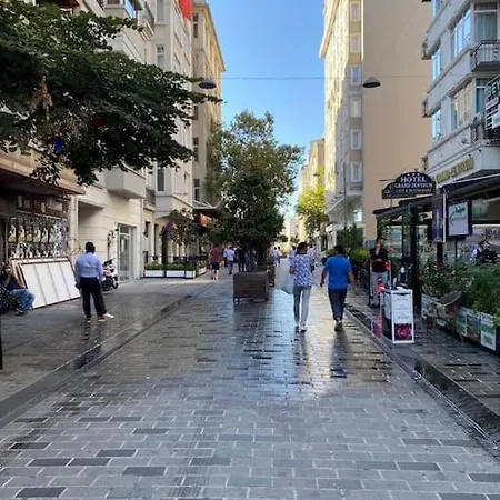 Elmas Istanbul