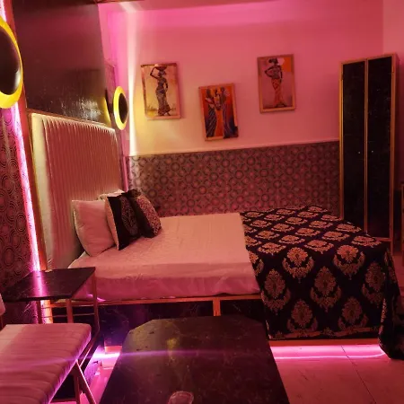 Royal Suit Apartments Hotel *