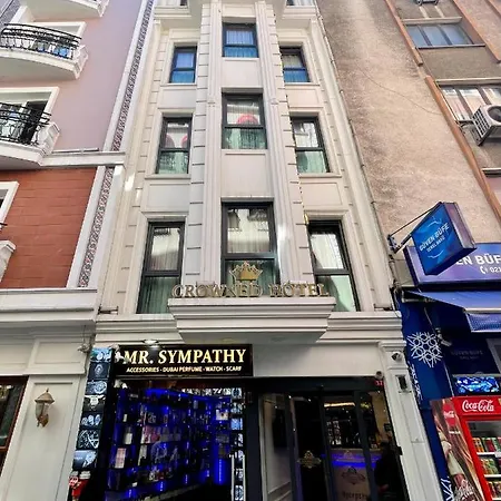 Crowned Hotel