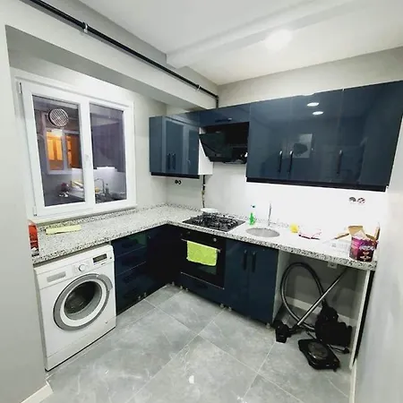 Molla Gurani, Softa Sinan Sk. No:3, Fatih/istanbul, Turkiye * اسطنبول