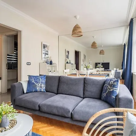 Apartment Sleek Istanbul