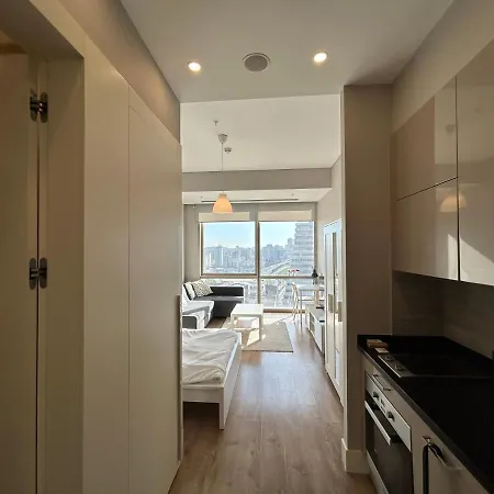 Luxury Studio Atasehir Metropol *
