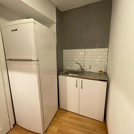 Detex Aparts Apartment *