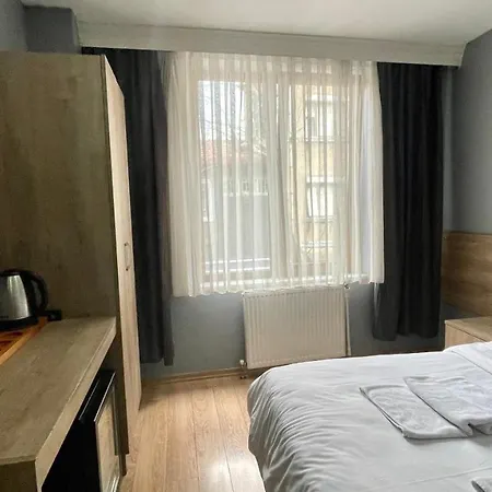 Hotel Rozza