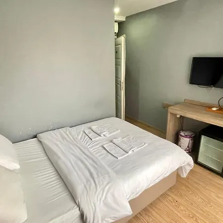 Hotel Rozza 5*