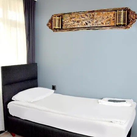 Ξενοδοχείο με διαμερίσματα Palmiye Suit 2*