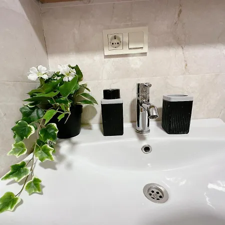 Aliya No1-new Close To Taksim Apartment