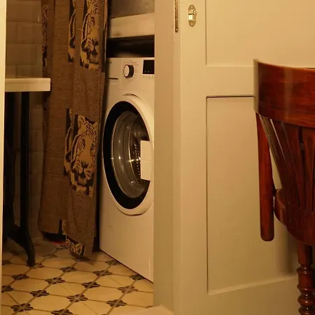 Hotel Tilas - In 19th Century Wooden Townhouse,kadikoy Istanbul