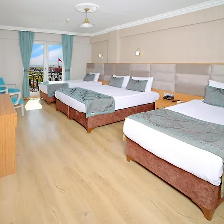 Hotel Panorama 3*
