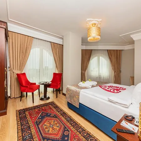 Hotel The Magnaura Palace 4*