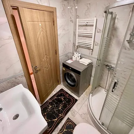 Trump Tower - Cevahir Shopping Center - Sisli Metro Iki Yatak Odali Klimali Tuem Daire Apartment Istanbul