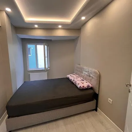 Apartment Muhtesem Konumda Somineli Lux Daire Istanbul