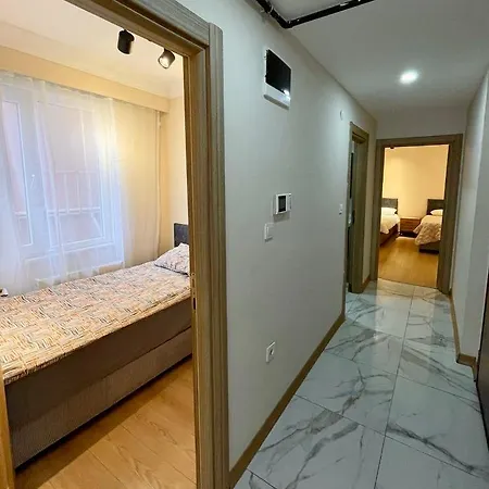 Trump Tower - Cevahir Shopping Center - Sisli Metro Iki Yatak Odali Klimali Tuem Daire Apartment *