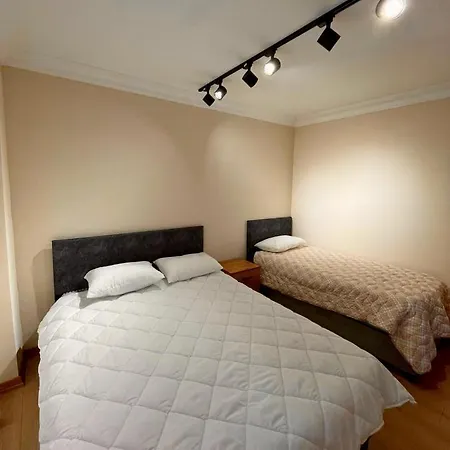 Apartment Trump Tower - Cevahir Shopping Center - Sisli Metro Iki Yatak Odali Klimali Tuem Daire