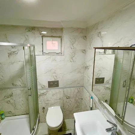 Trump Tower - Cevahir Shopping Center - Sisli Metro Iki Yatak Odali Klimali Tuem Daire Apartment Istanbul
