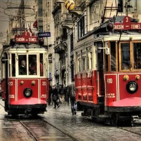 Apartment Trump Tower - Cevahir Shopping Center - Sisli Metro Iki Yatak Odali Klimali Tuem Daire Istanbul