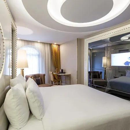 Sura Design & Hotel 4*
