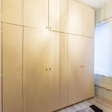 Comfy Flat *