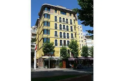 Hotel Mega & Nisantasi 4*