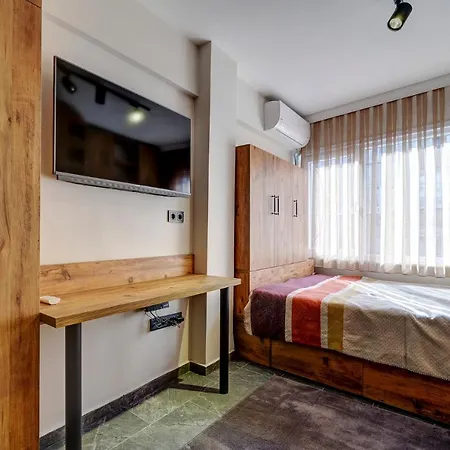 Guest house 2023 Decoration, New Electonics, 50mbps Internet, Modern, Studio, 18m2, Location, 300 M To Bosphorus Istanbul