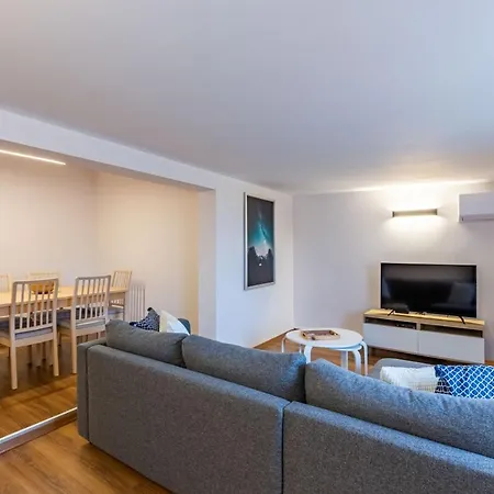 Apartment Flat With Lovely Terrace Near Osmanbey Metro Station In Ferikoy, Sisli Istanbul