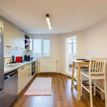 Flat With Lovely Terrace Near Osmanbey Metro Station In Ferikoy, Sisli