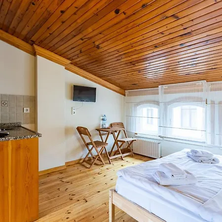 Lovely Flat Near Trendy Attractions In Balat Fatih
