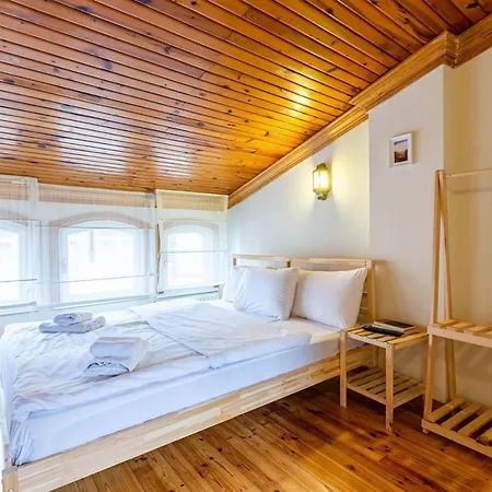 Lovely Flat Near Trendy Attractions In Balat Fatih Apartment *