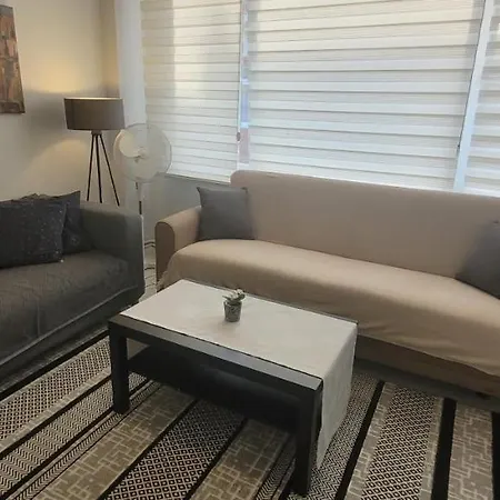 Apartment Family Apt For 7 People, 10 Min Walk To Taksim Square *