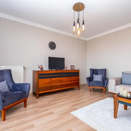Apartment Superb Flat Close To Saw With Shared Pool In Tuzla Istanbul