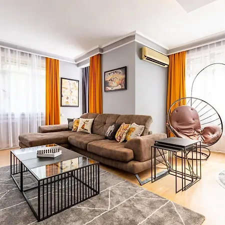 Apartment Spacious On Bagdat Street Kadikoy *