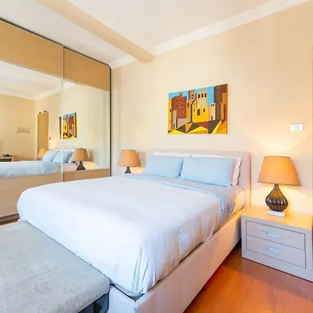 Unique Flat By The Bosphorus In Bebek