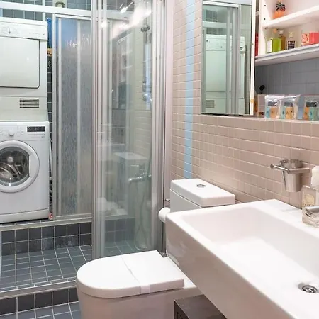 Unique Flat By The Bosphorus In Bebek Apartment