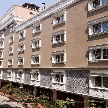 Hotel Sapphire 4*