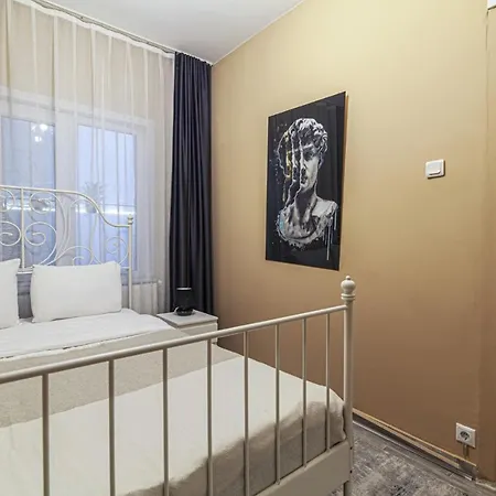 Love Apartment