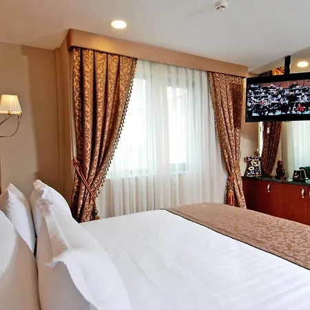 Dosso Dossi Old City Ξενοδοχείο 4*