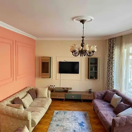 3+1 Sisli Square Central House Apartment Istanbul