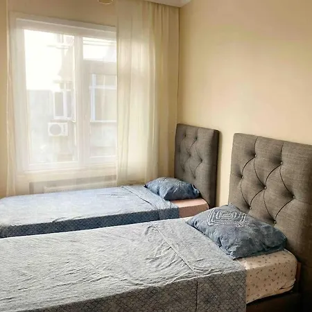 Apartment 3+1 Sisli Square Central House Istanbul