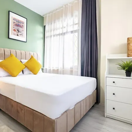 Exquisite Flat Near Bagdat Street Apartment Istanbul