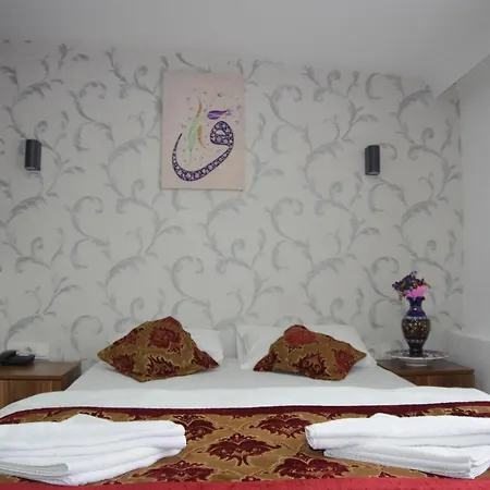 Otel The Reina İstanbul