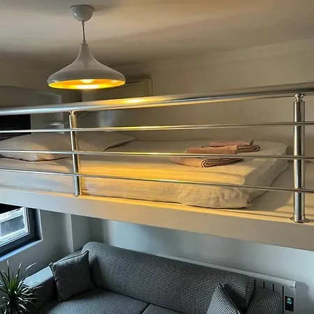 Apartment Central 2