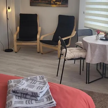 Family Apt For 7 People, 10 Min Walk To Taksim Square Appartement *