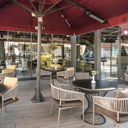 Hotel Aspera Altunizade 4*