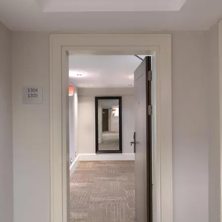 Mercure Bomonti Hotel 5*