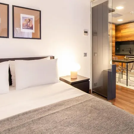 Stylish Flat With Location In Sisli *