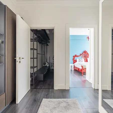 Flat Close To City's Mall In Nisantasi Istanbul
