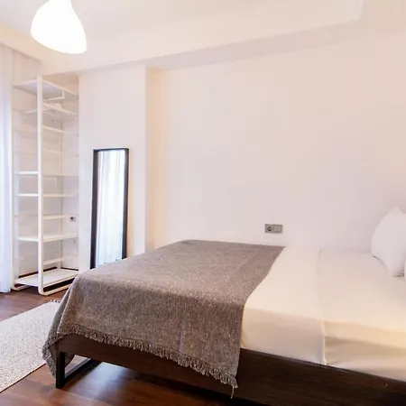 Apartment Stylish Flat With Location In Sisli Istanbul